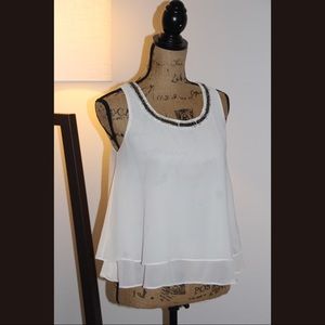 Ivory double-lined blouse with sequins